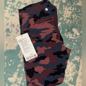 NWT Lululemon Wunder Under HR